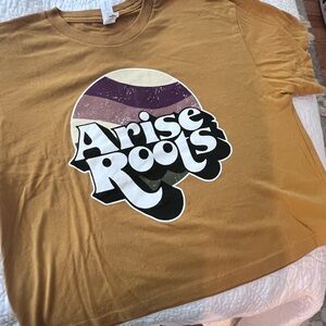 Arise Roots Graphic Crop Top